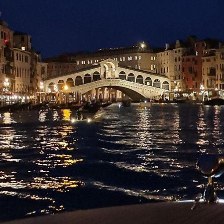 San Marco Romantic Rooms Venedig Eksteriør billede